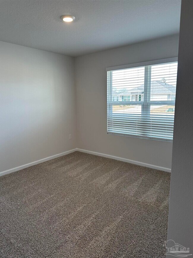 Building Photo - 5948 Laurel Oak Dr