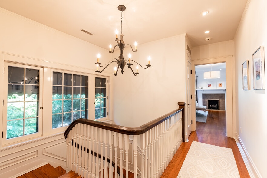2nd floor landing - 4061 Beechwood Ave