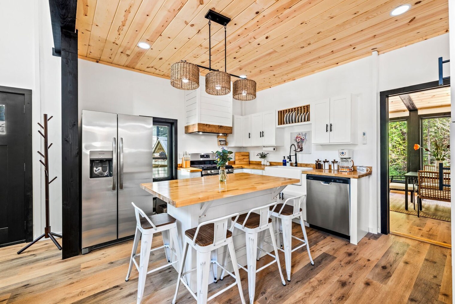 Building Photo - 152 Baxter Rd