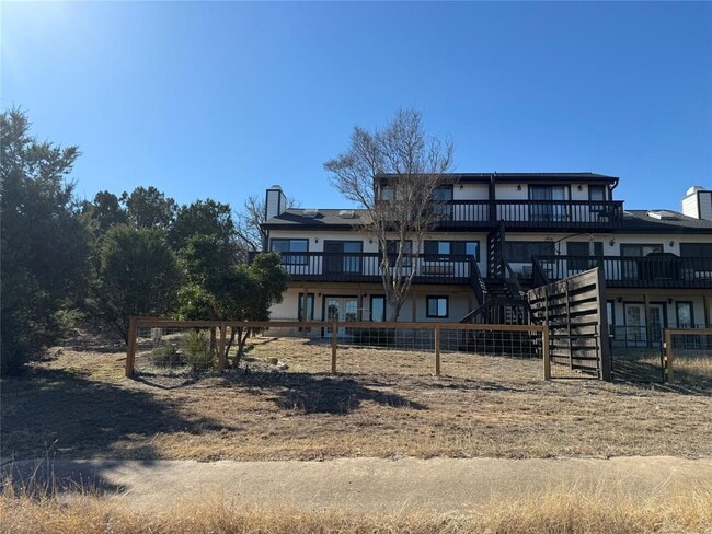 Building Photo - 3205 MacArthur Ave