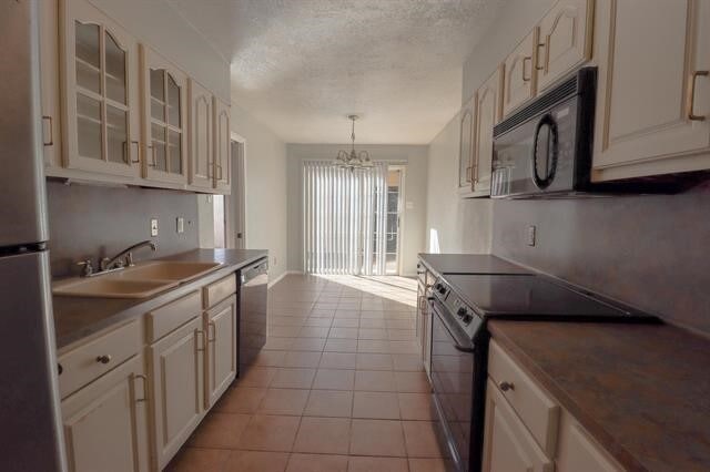 Building Photo - 5725 Townhouse Ln