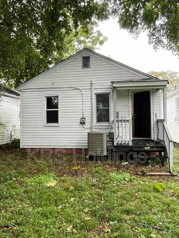 Building Photo - 839 21st St