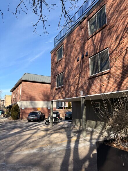 Building Photo - 165 S Clarkson St