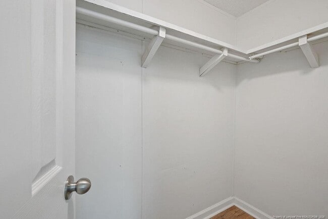 Building Photo - 234 Twin Creek Dr