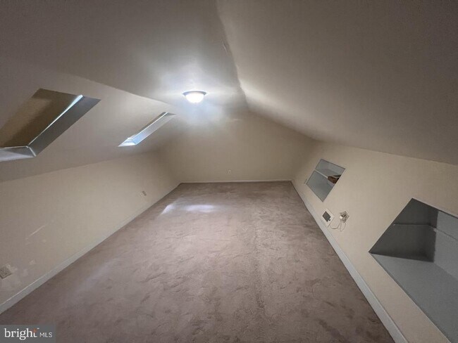 Building Photo - 44236 Pine Creek Ln