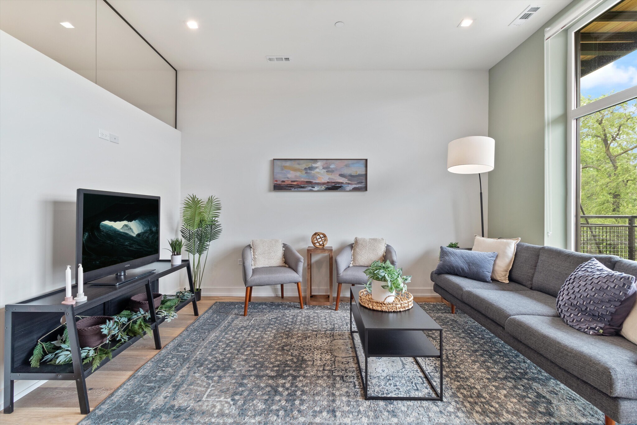 Building Photo - 4513 N Clark St