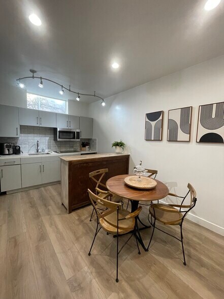 Building Photo - 1601 Kettner Blvd