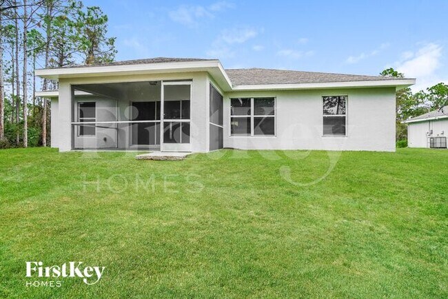 Building Photo - 715 Bennington Dr