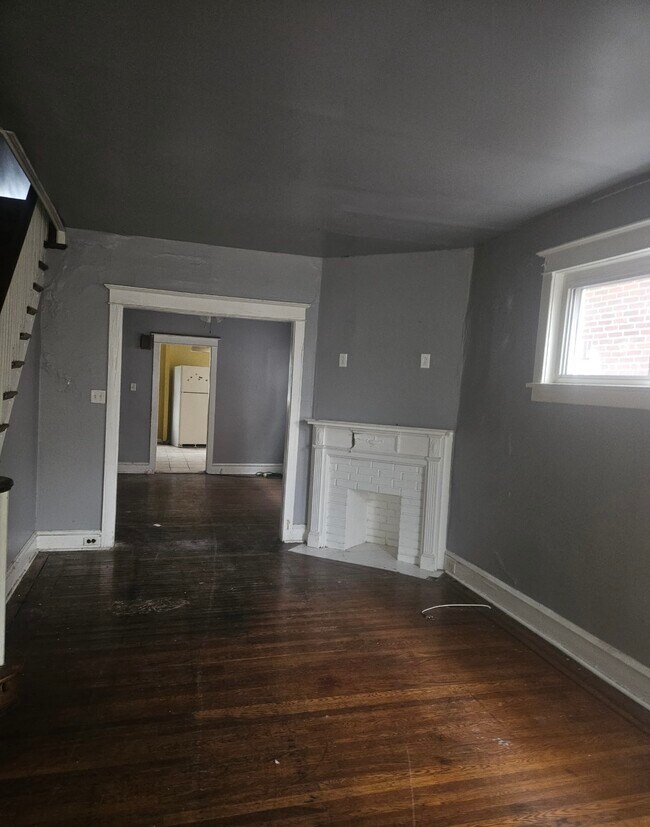 Building Photo - 1243 Magnolia Ave