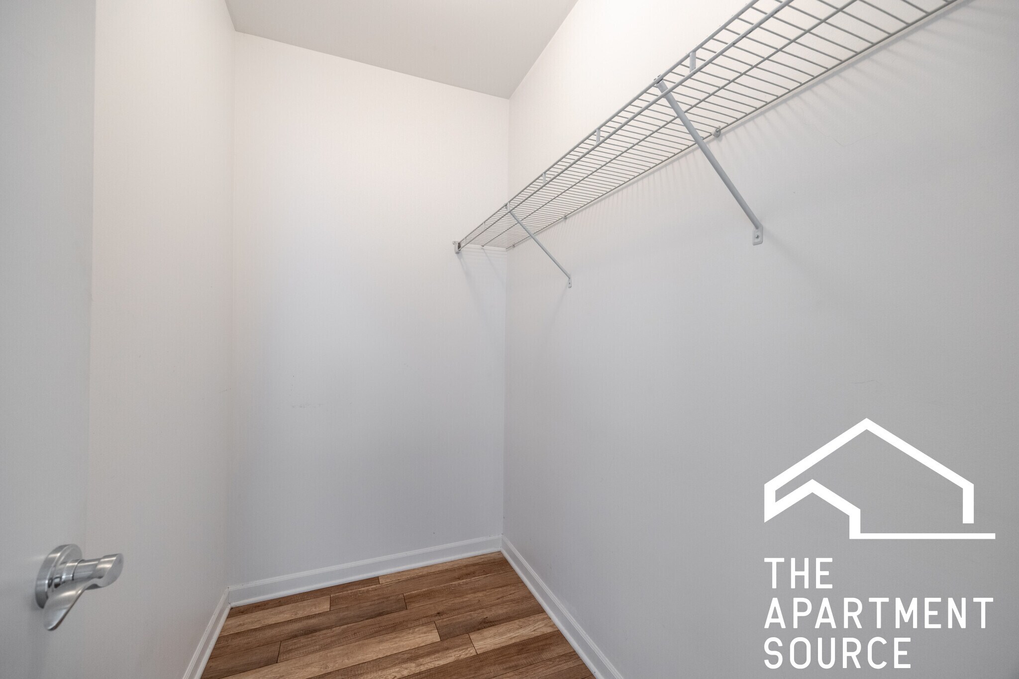 Building Photo - 2700 W North Ave