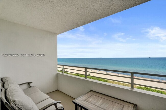 Building Photo - 5555 Collins Ave