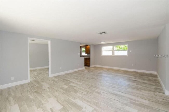 Building Photo - 2608 Browning St