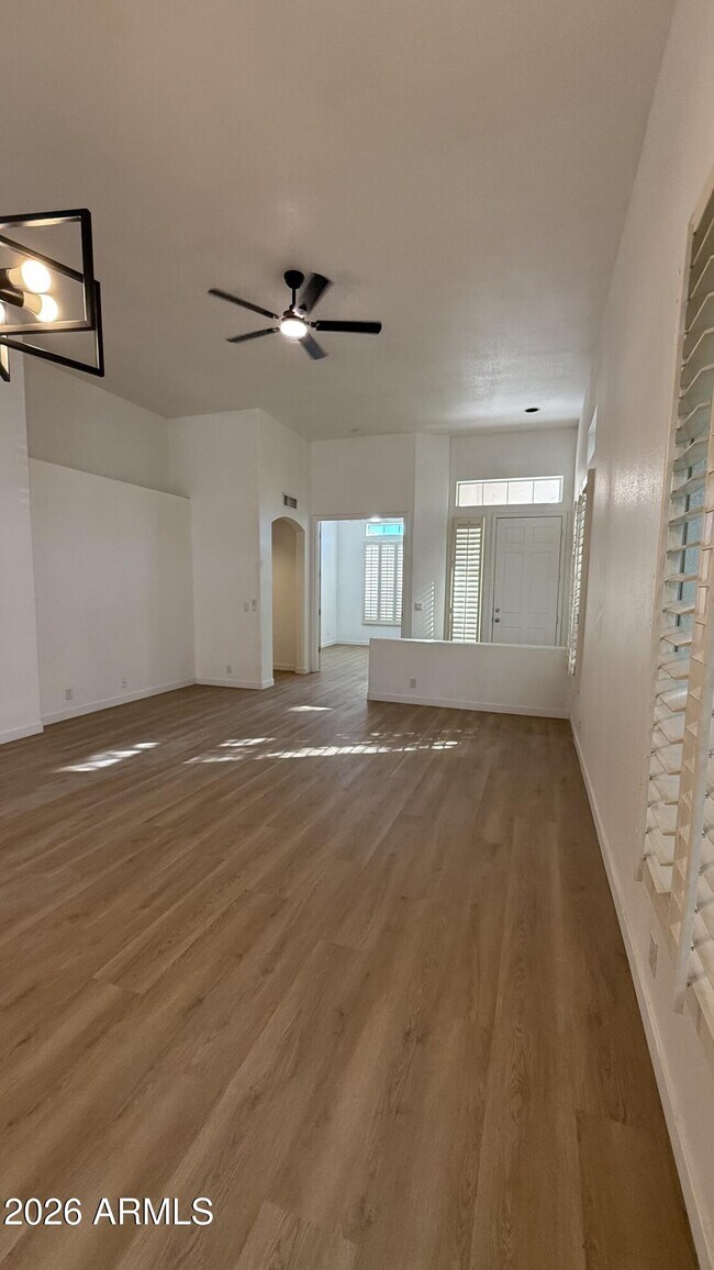 Building Photo - 5962 W Fieldstone Dr