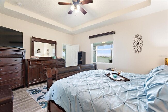 Building Photo - 585 Blue Cypress Dr
