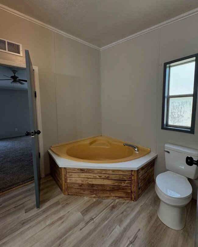 Building Photo - Cassville - 3 bedroom