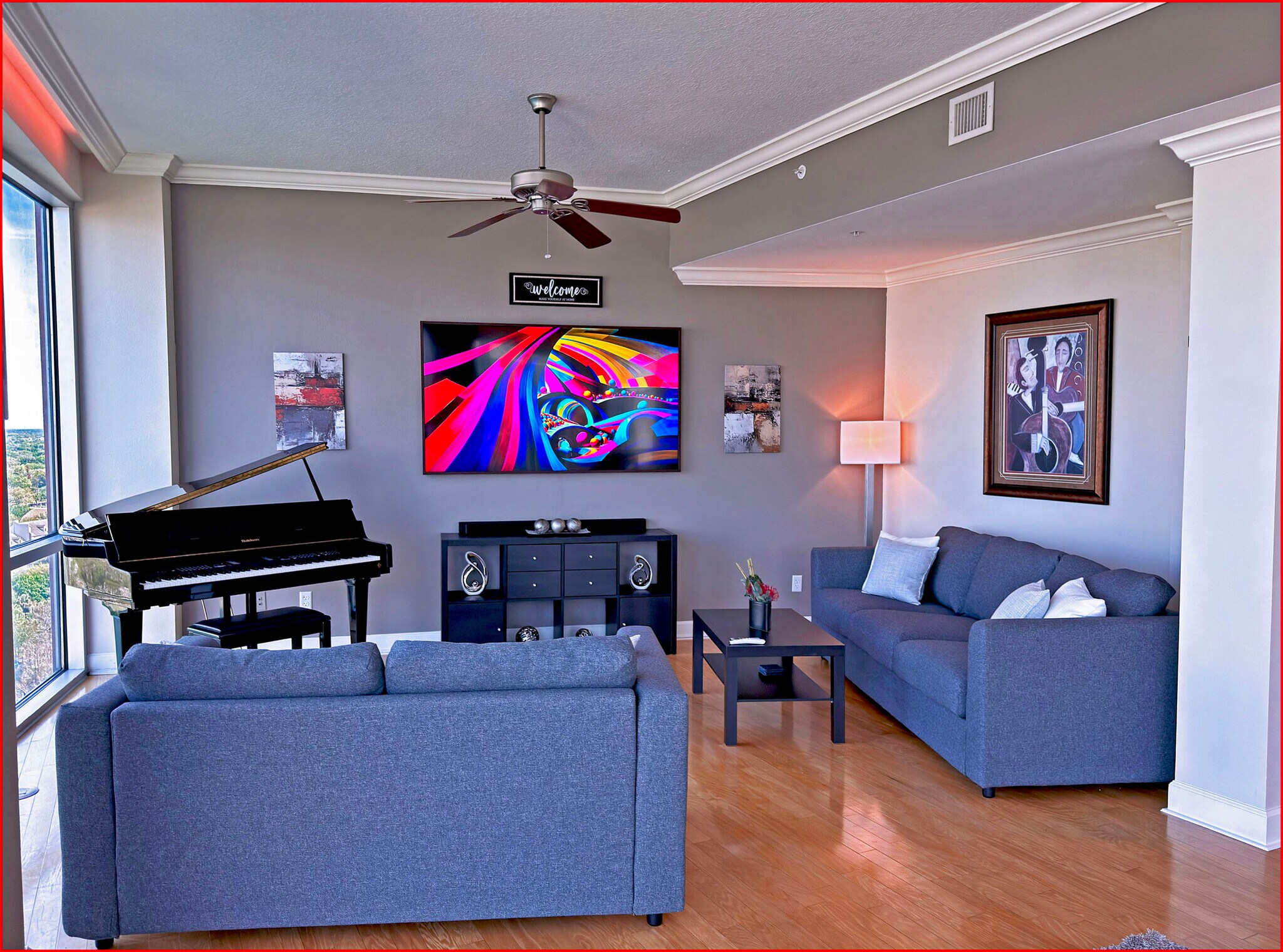 Building Photo - 322 E Central Blvd