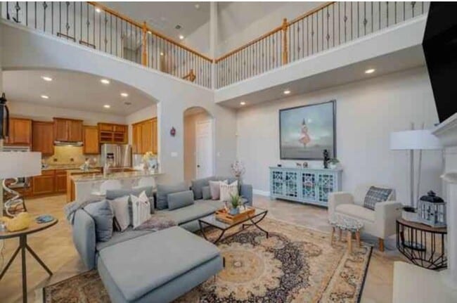 Building Photo - 241 Carrington Ln