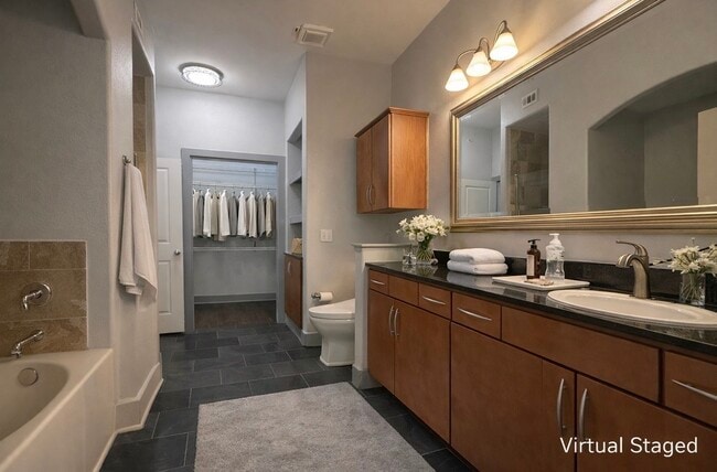 Building Photo - 1901 Post Oak Blvd