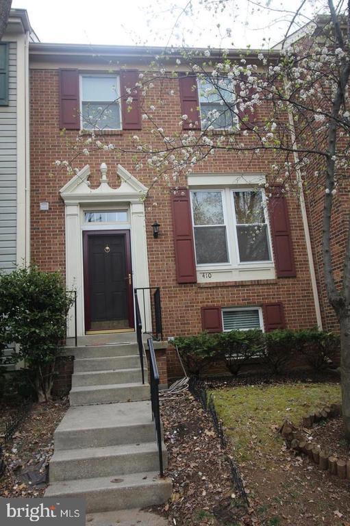 Building Photo - 410 Fleece Flower Dr