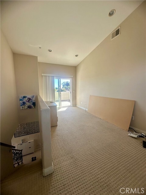 Building Photo - 119 Walnut Grove Ave