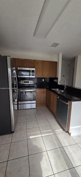 Building Photo - 17773 SW 140th Ct