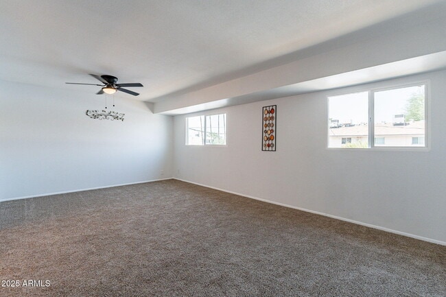 Building Photo - 6757 N 44th Ave