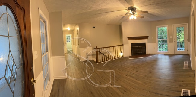 Building Photo - 2040 Crabapple Hollow Rd