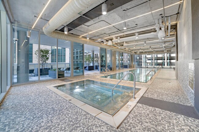 Building Photo - 60 E Randolph St