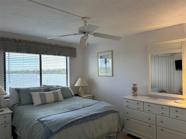 Building Photo - 4835 Bonita Beach Rd SW
