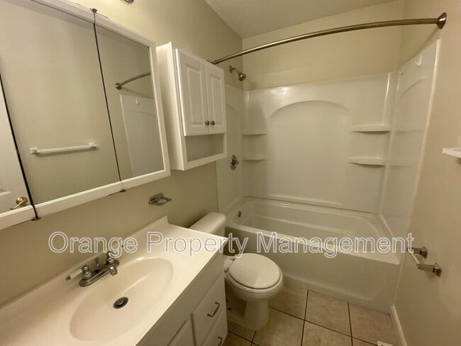 Building Photo - 1108 Tiger Blvd