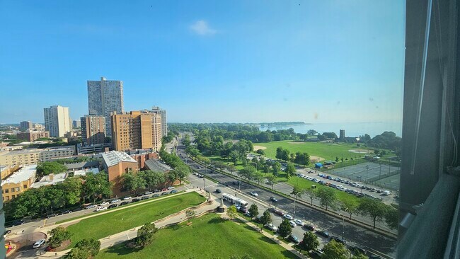 Building Photo - 3600 N Lake Shore Dr