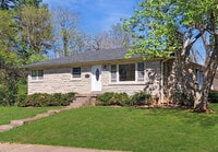 Building Photo - 405 Westwood Dr