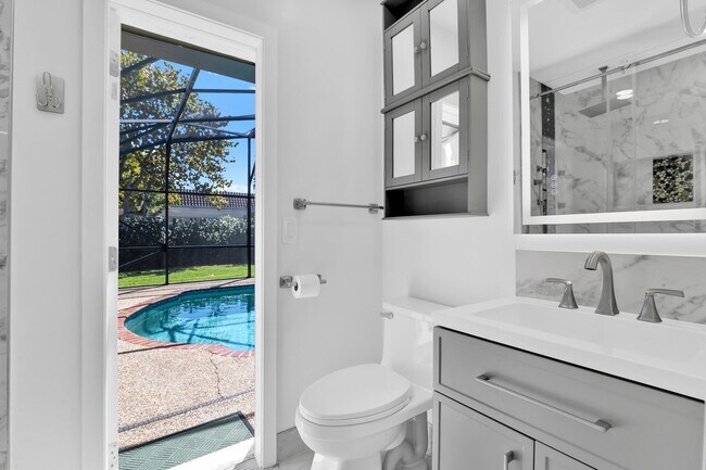 Building Photo - 798 E Boca Raton Rd