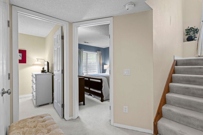 Building Photo - 4233 S Richfield Way