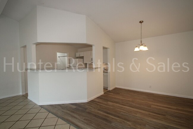 Building Photo - Morgan's Point Resort!