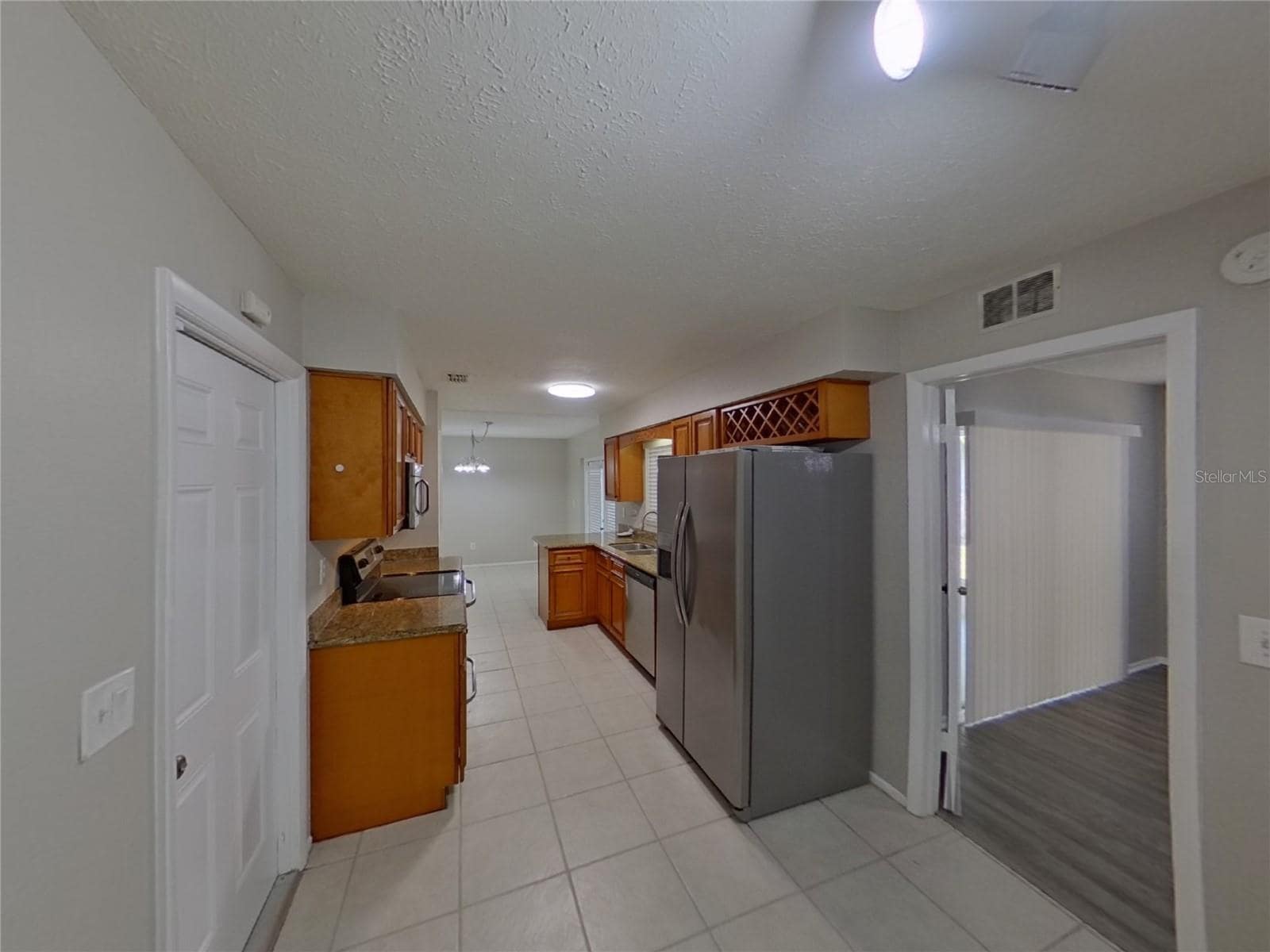Building Photo - 3717 Coppertree Cir