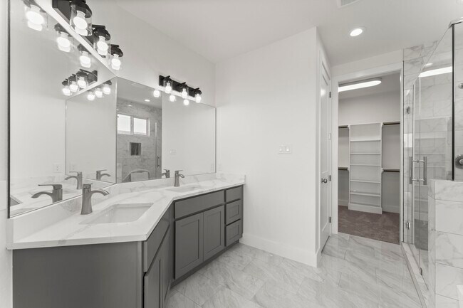 Building Photo - 6808 Ralston St