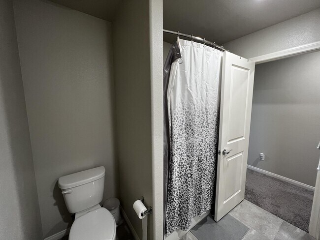 Building Photo - 5204 Sunstone Mesa Dr