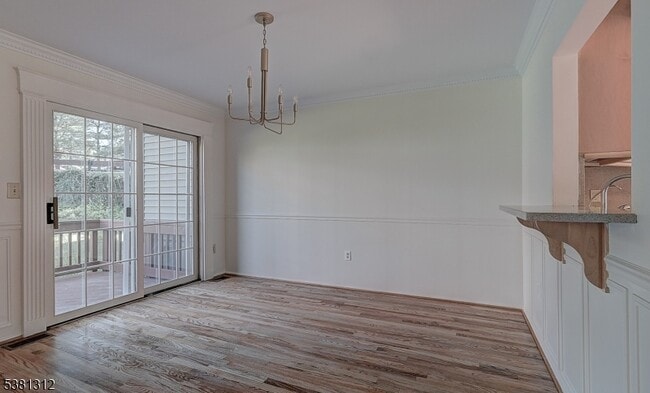Building Photo - 326 Araneo Dr