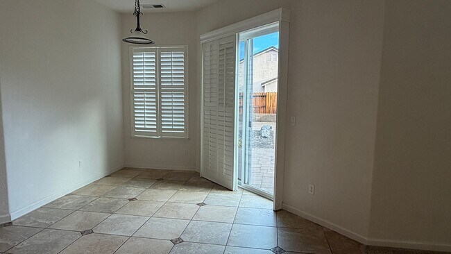 Building Photo - 1635 Murrieta Ct