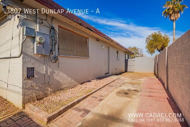 Building Photo - 3807 W Dunlap Ave