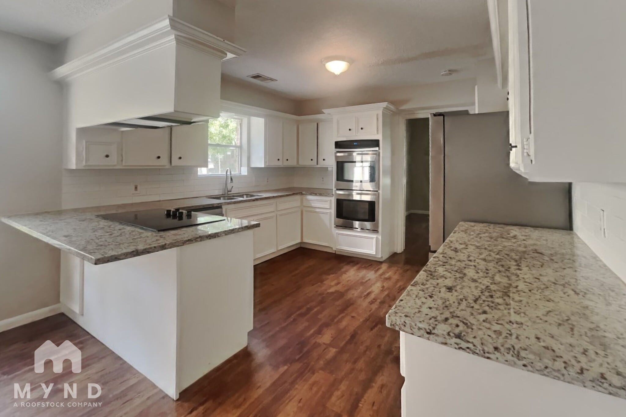 Building Photo - 16915 Misty Creek Dr