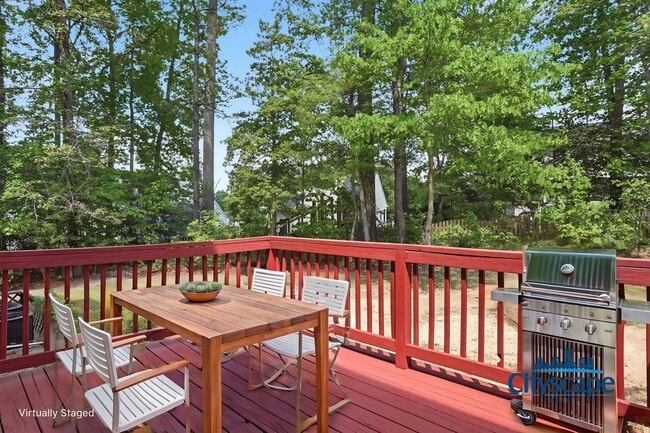 Building Photo - NEWLY RENOVATED 4 BEDROOM ASHBROOK HOME