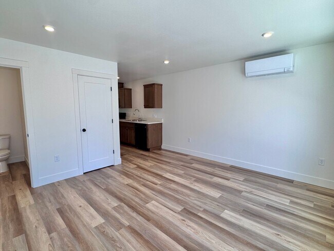 Building Photo - 1ST MONTHS RENT FREE! New Construction, Beautiful, Townhomes! 2 & 3 BEDRM UNITS AVAILABLE