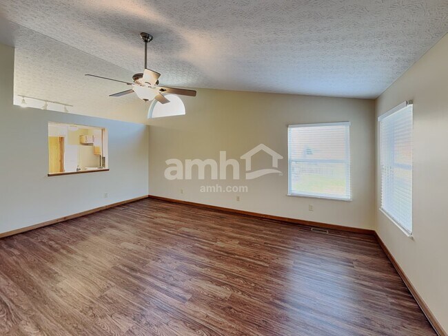 Building Photo - 7898 Antonio Ln