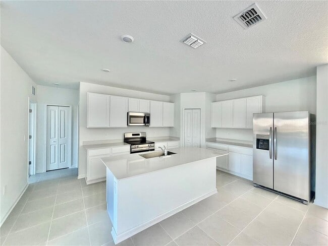 Building Photo - 3615 Hardman Dr