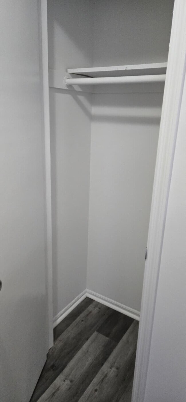 Building Photo - 5 Union St