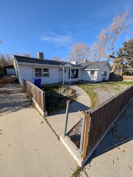 Building Photo - 3524 S 500 E