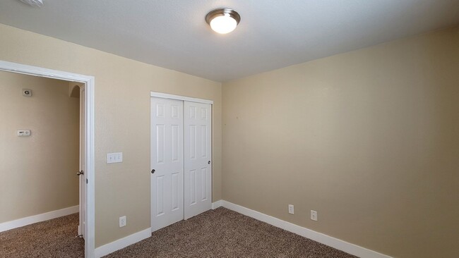Building Photo - 11005 Calamint Hills Ct