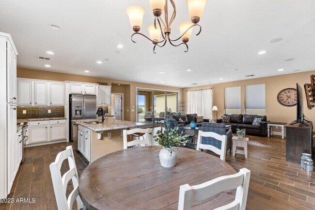 Building Photo - 4456 Covered Wagon Trl